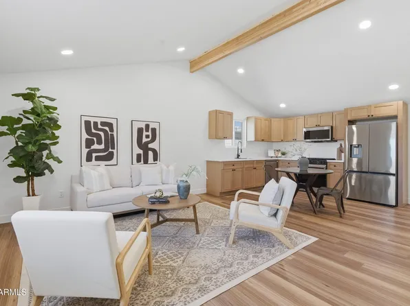 1805 N 31ST Street, Phoenix, AZ 85008