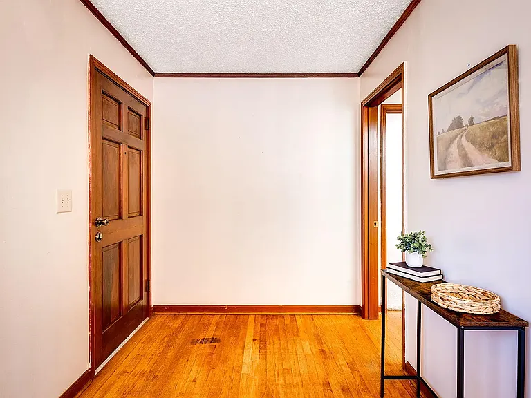 5709 Whittenberg St — Photo 10