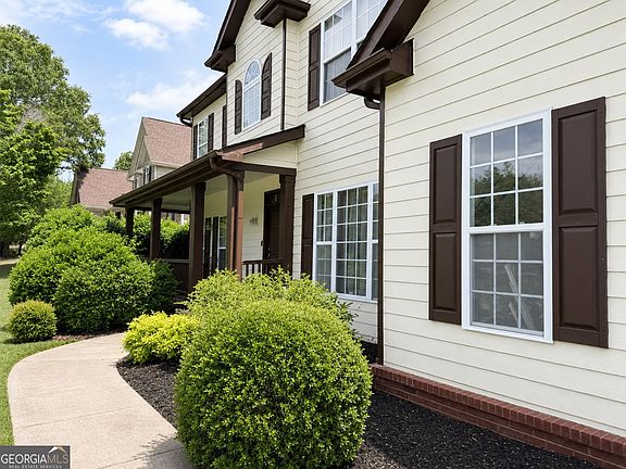 3rd image of 3776 Mason Ridge Dr