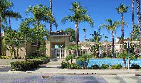 Community entry & pool #1