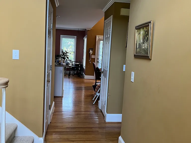 2818 Chapman Way — Photo 4