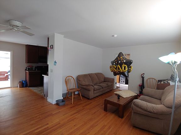 2nd image of 715 Gilpin Dr
