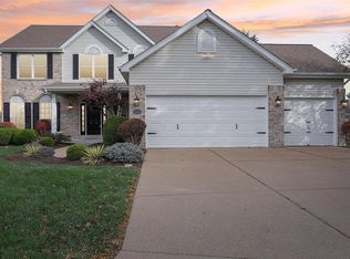 2351 Dartmouth Bend Dr, Wildwood, MO