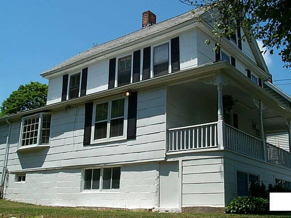 1st image of 62 Merivale Ln
