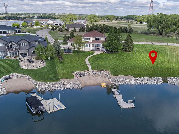 4th image of 6509 Misty Waters Dr