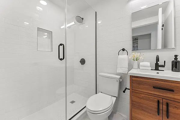 Rented by NOVO Living LLC | media 8