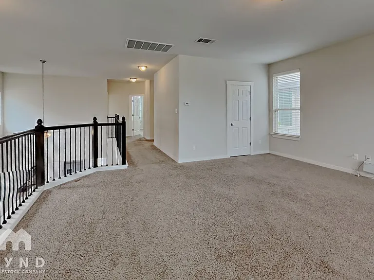 16304 Travesia Way — Photo 7