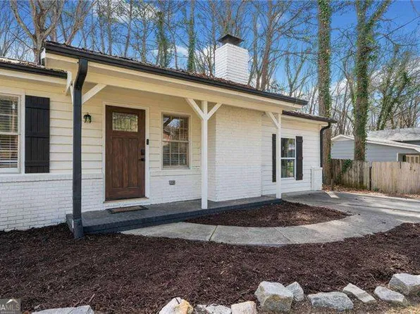 181 Bridgewood Dr SE, Conyers, GA 30094