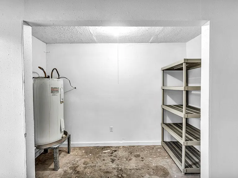 4010 Cima Serena Dr #B — Photo 26