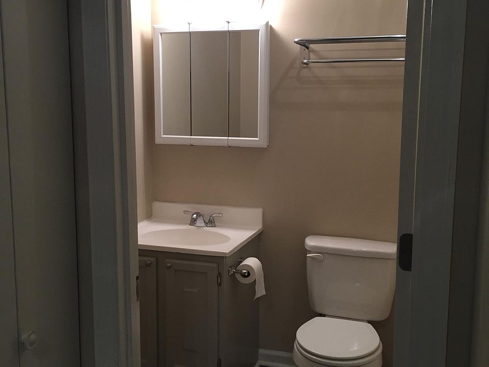 1st image of 116 Highland Ave APT 7