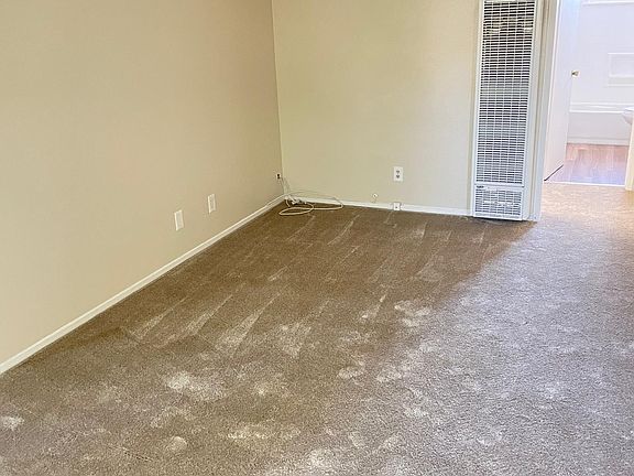 5th image of 3014 Huff Ave