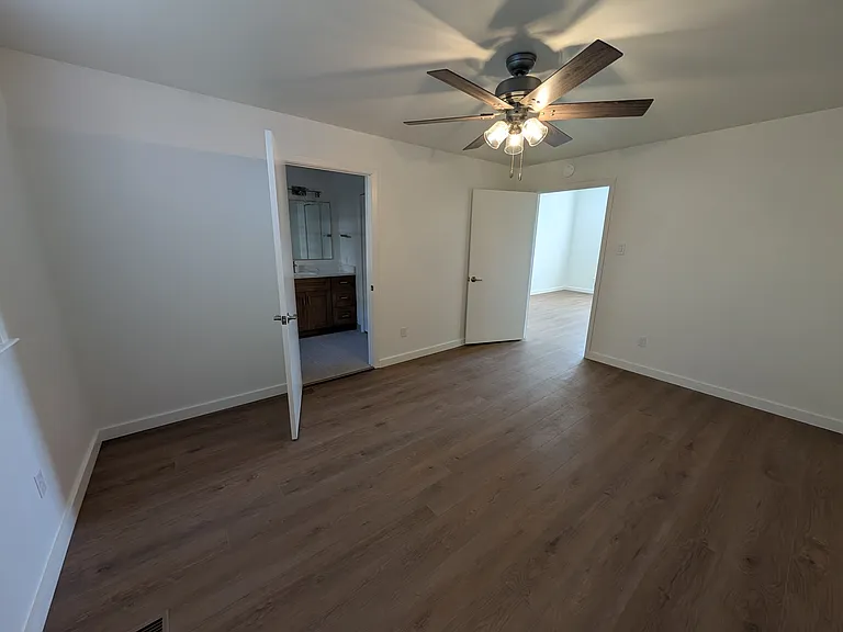 1116 Rock St — Photo 4