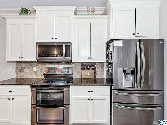 5th image of 348 Spencer Lakes Dr