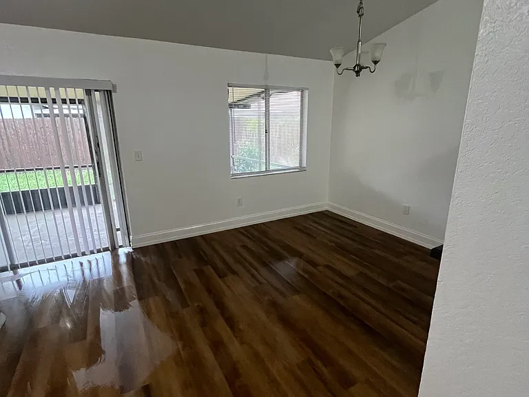 1306 Coolmont Dr — Photo 16