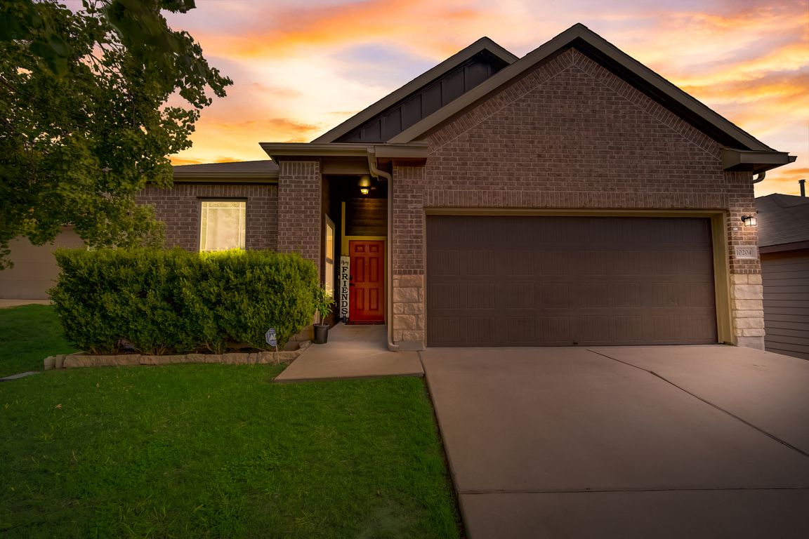  Pinnacle Crest Loop - VT-001