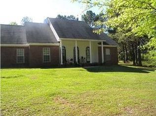 1080 Spring Lake Cv, Raymond, MS 39154