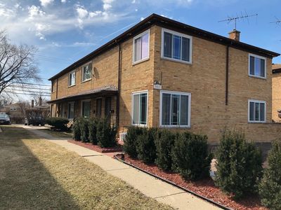 3865 Howard St #A, Skokie, IL, 60076