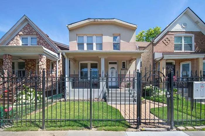 3402 W Beach Ave #2