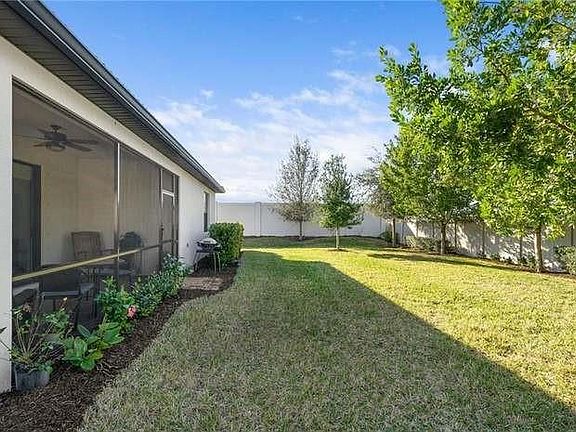 Private, end unit with a screened lanai