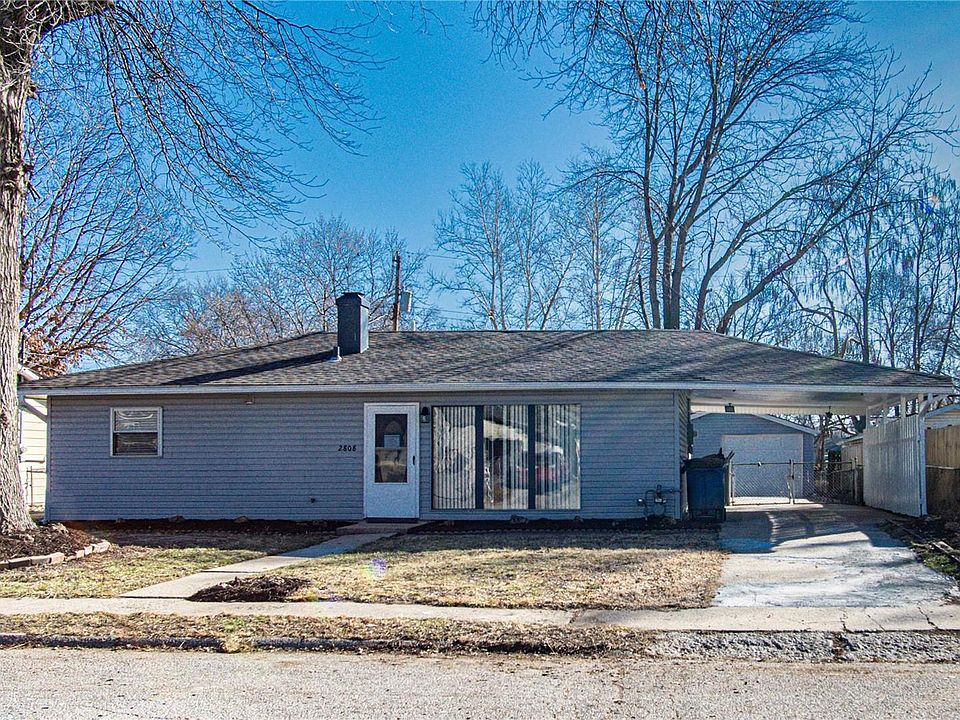 1st image of 2808 Willow Ave