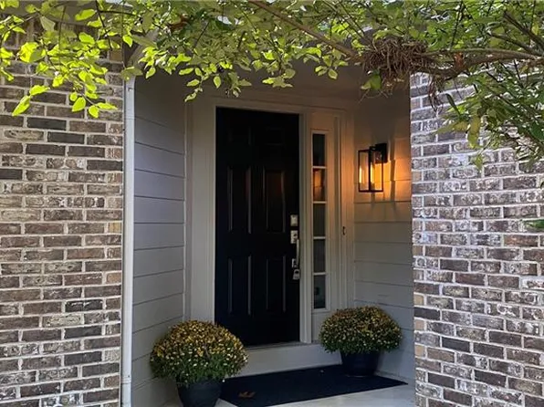 8605 Ponte Vedra Ct, Holland, OH 43528