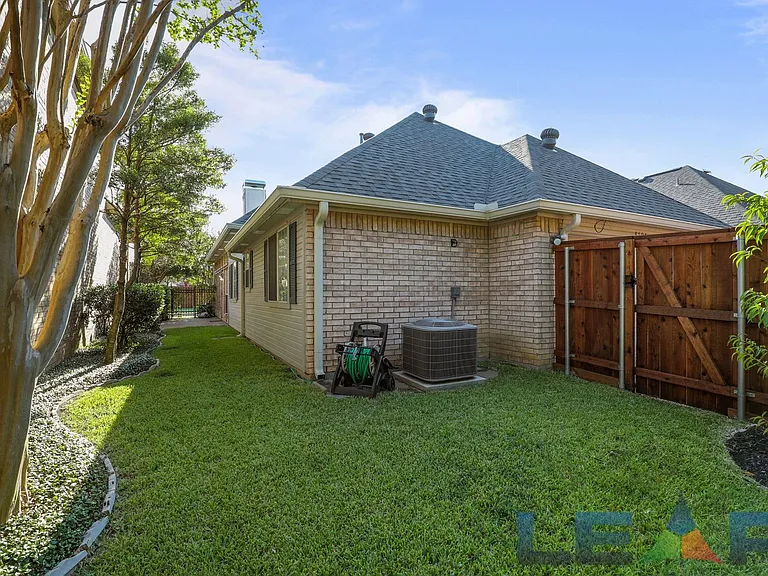 8704 Moss Hill Rd — Photo 23