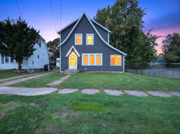 502 McNeal St, Jackson, MI 49203