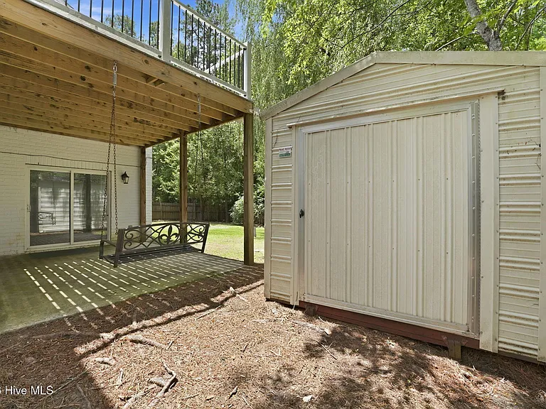25 Kingswood Cir — Photo 50