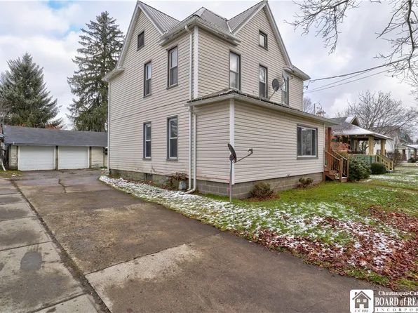 308 Central Ave, Falconer, NY 14733