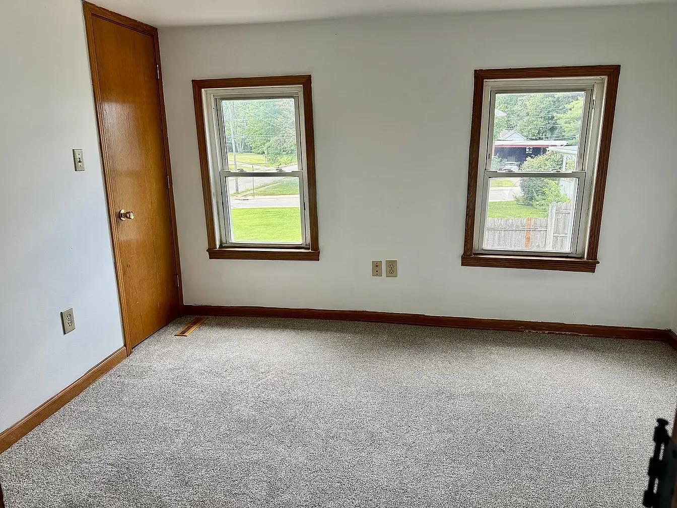 2 bed, 1324 sqft, $1,150 — Photo 4