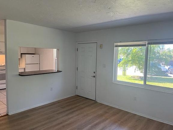 3rd image of 2025 Cass Way APT 11