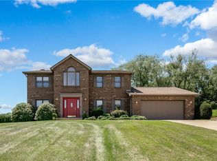 131 Shawnee Dr, Butler, PA 16001