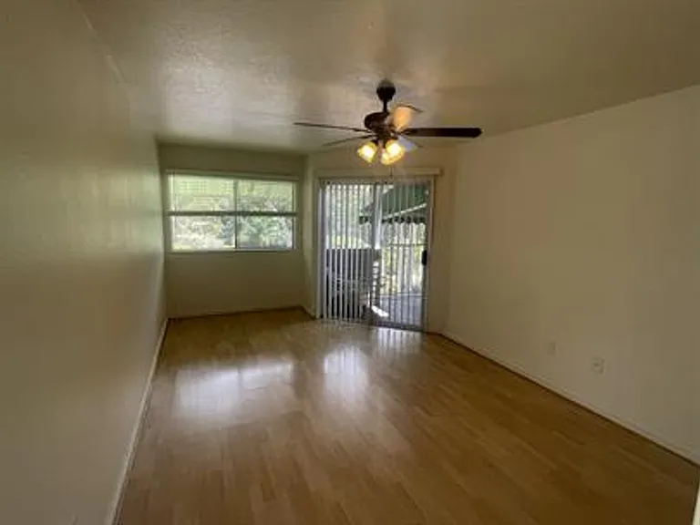 95-270 Waikalani Dr #J303 — Photo 10