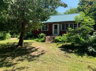 7830 N Chippewa Trl, Paradise, MI 49768