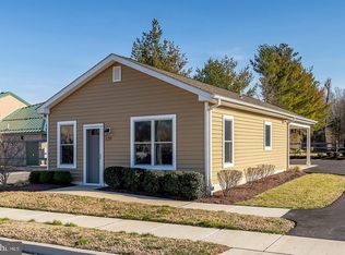 120 Grove St, Glassboro, NJ 08028