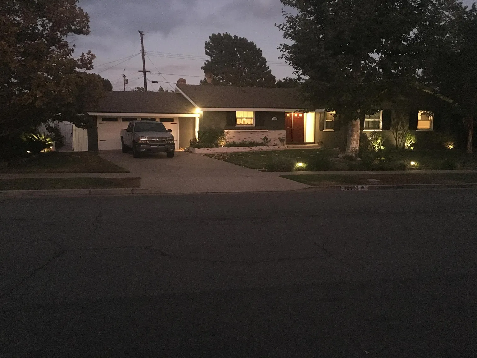 3 bed, 1750 sqft, $5,100 — Photo 2