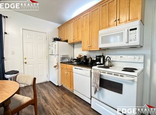 358 Putnam Ave #1, Cambridge, MA 02139