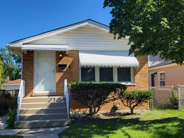 11655 S Racine Ave, Chicago, IL 60643