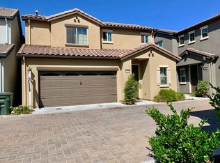 256 Slate Ave, Hollister, CA 95023