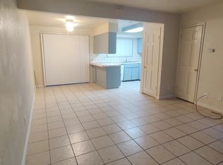 1963 Shadow Brook Dr #C, Merced, CA 95348