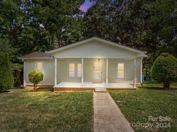 803 Jupiter Rd, Weaverville, NC 28787