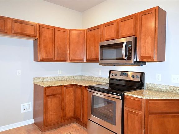 5th image of 2 Moreton Ln