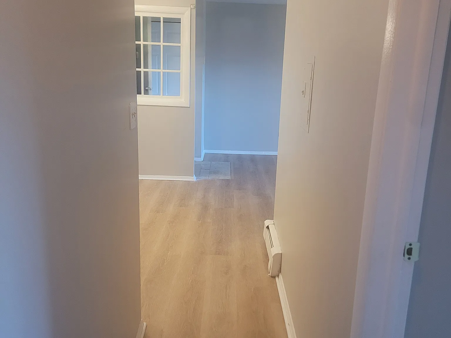 2 bed, 950 sqft, $1,695 — Photo 3