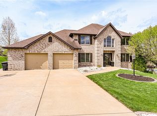 100 Dante Pl, Irwin, PA 15642