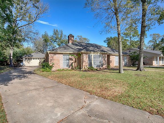 3rd image of 4003 Elderwood Dr
