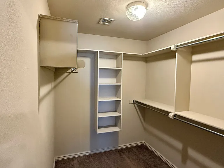 2145 Scissortail Landing Dr — Photo 10