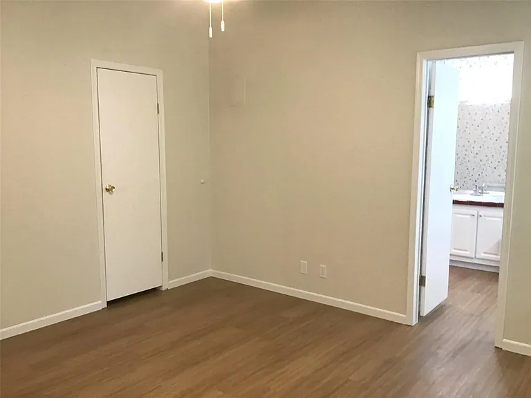 503 S Victoria St — Photo 12