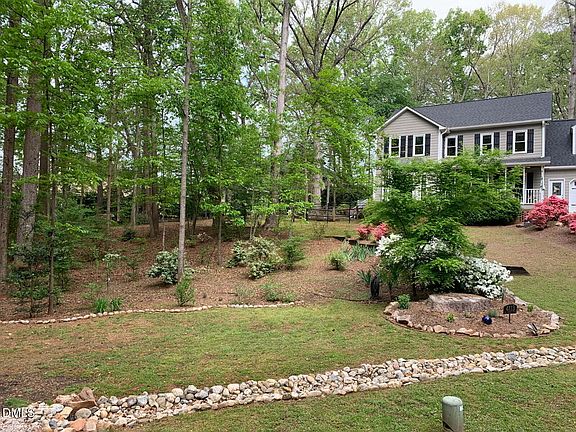 3rd image of 4113 Les Arbres Dr