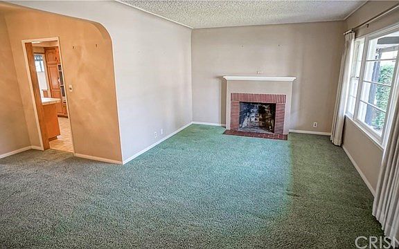 2nd image of 364 W Spazier Ave