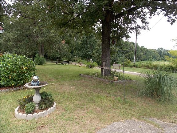 4th image of 160 County Road 4530